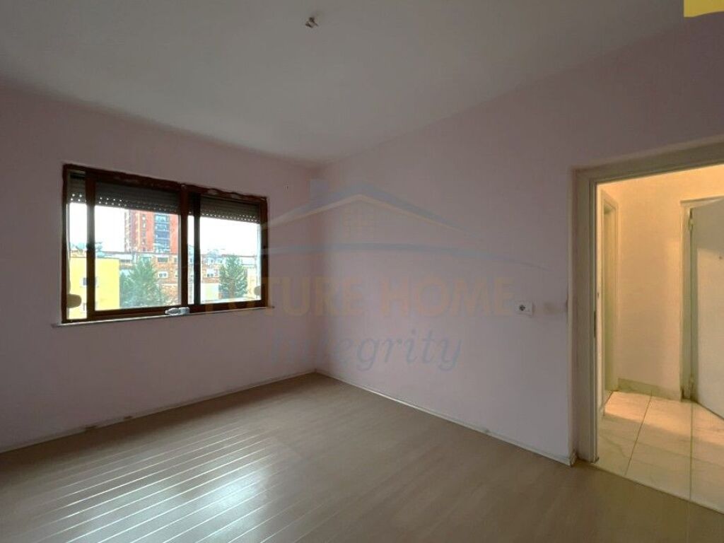 In vendita, Appartamento 2+1, Ex Esposizione, Tirana.