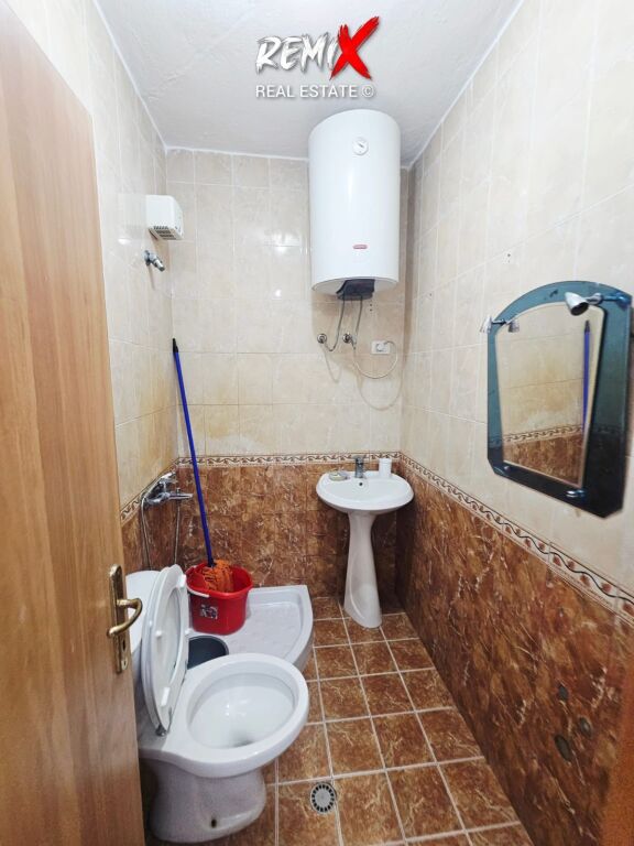 SHITET APARTAMENT 1+1 ME OBORR – SHKËMBI I KAVAJËS