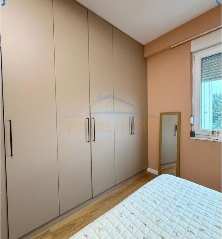 For sale, Apartment 2+1+2, Barricades Street, Tirana