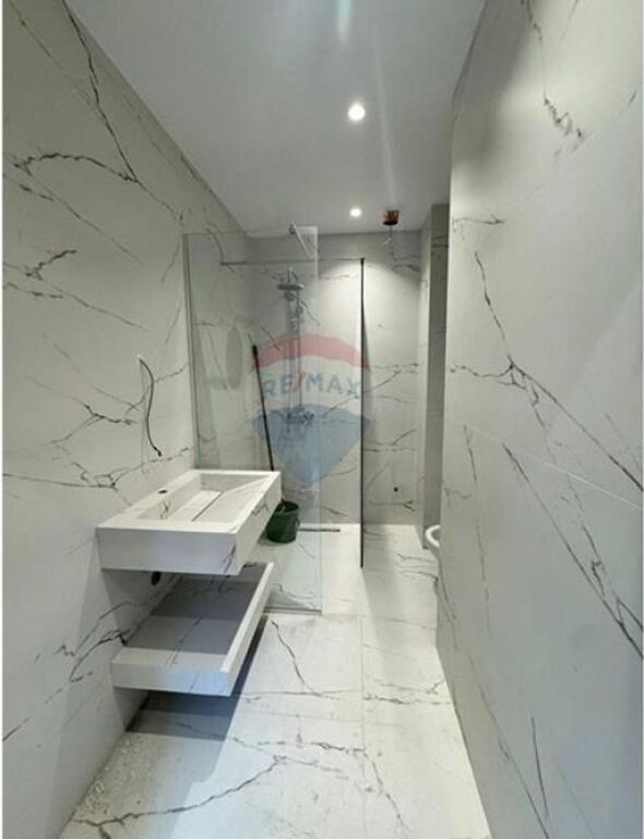 Apartment 1+1 for sale on Elbasani Street