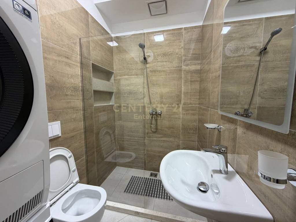 APARTMENT 3+1+2 WITH PARKING FOR RENT AT GARDEN BUILDING