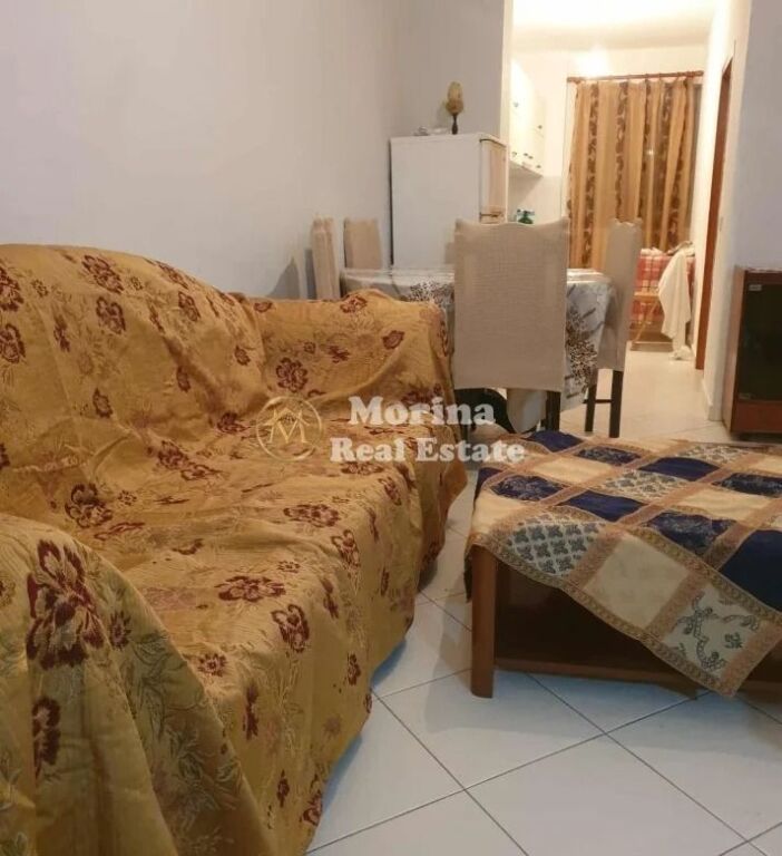 Qera | Apartament 2 + 1 | Fresku | 400 €/muaj