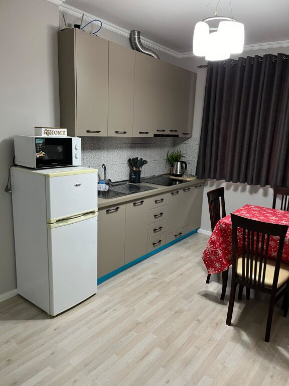 Apartment 2+1 for rent in Lapraka near Pizzeria Class