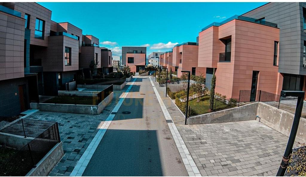 Rent , Villa , Luminor Residence , TEG