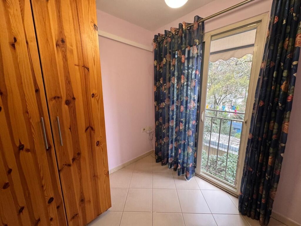 Apartament 2+1, Rruga e Durresit!