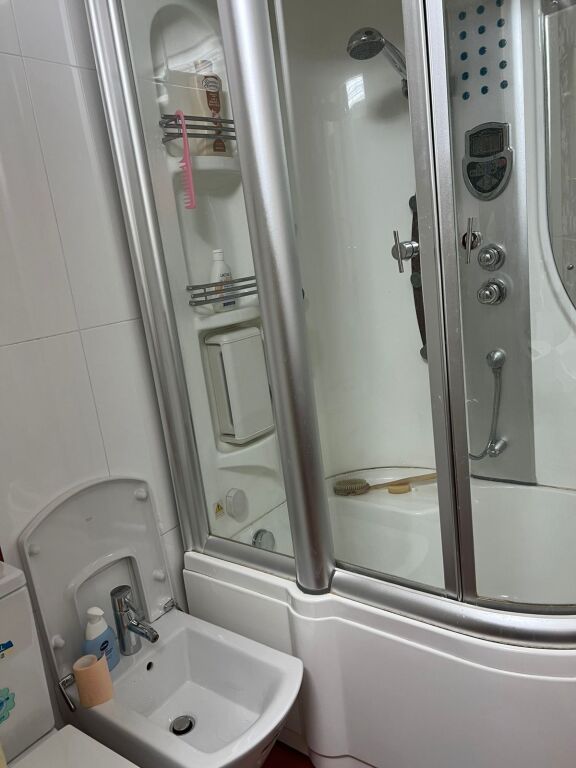 Apartment for rent – Former Exhibition, Tirana