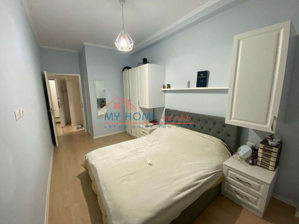 Apartment 1+1 for rent Complex Contact at 21 Dhjetori