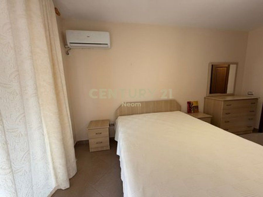 APARTMENT 2+1+2 WITH PARKING SPACE FOR RENT AT DRY LAKE