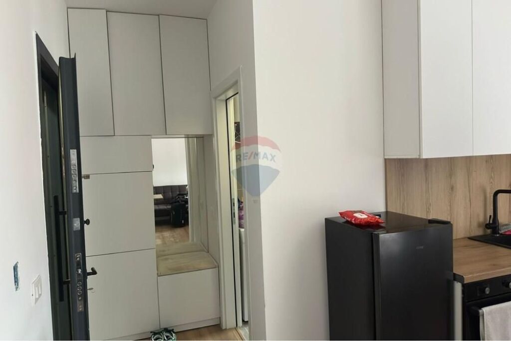 Studio apartment for rent on 5 Maj street