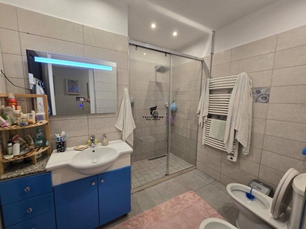 APARTMENT FOR RENT 3+1 RED SCHOOL 900 EURO