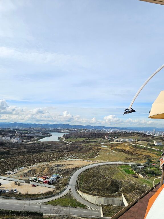 Shkozë "with view of Lake Farkes First time for rent Apt 1+1 (+ Bllkn) 100% New 5 min from Tegu, with fantastic view of Lake Farkes .📍 ( Doros Residence)* New Building | *47,000 leke / Month* 🔥 Everything new
