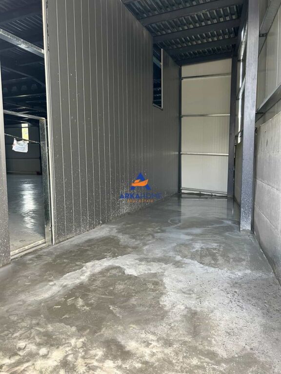 JEPET KAPANON ME QERA " PRANE RRUGES SE ARBERIT " 20000EURO