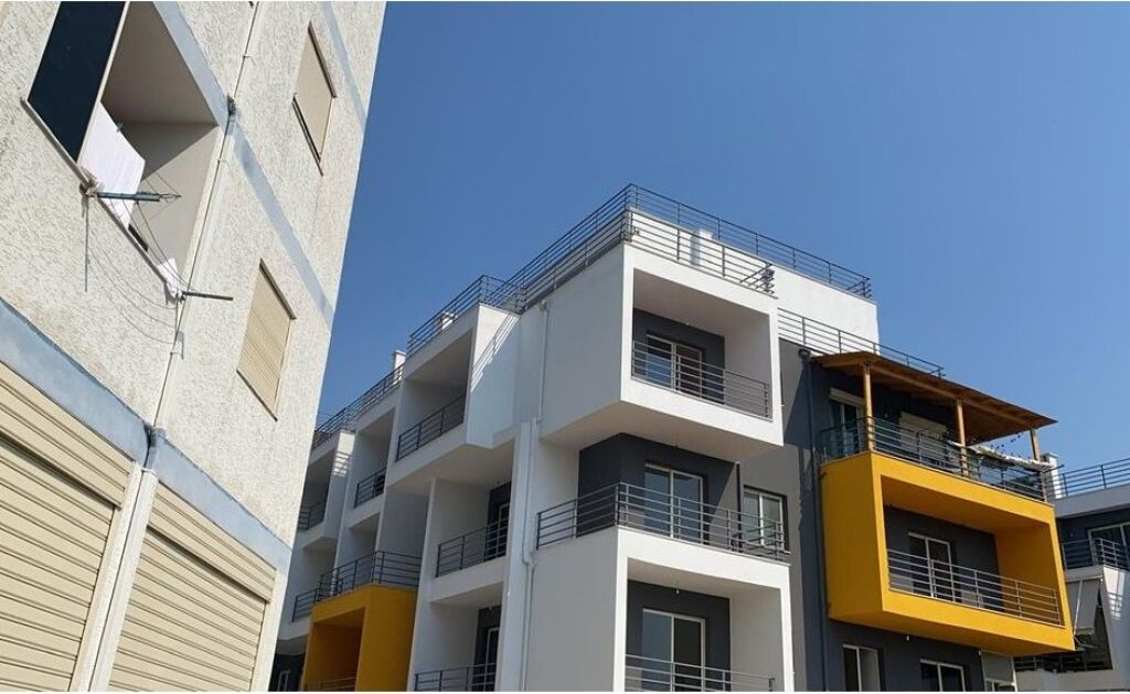 We rent out a 2+1+2 apartment in Shkozë