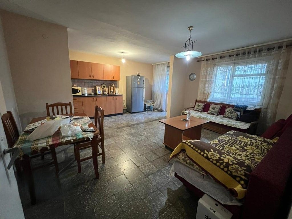 Appartamento 2+1 vicino a Piazza Skenderbej 210.000 €