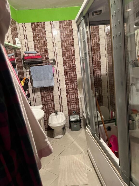 Vendesi Appartamento 2+1+1+2