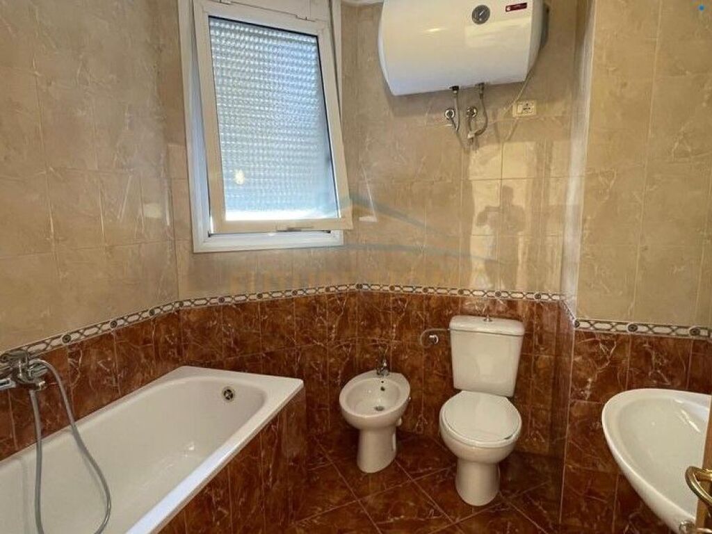 In vendita, Appartamento 2+1+2, Komuna e Parisit, Tirane