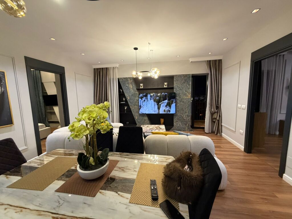 GARDEN BUILDING_APARTMENT 3+1+2 FOR RENT