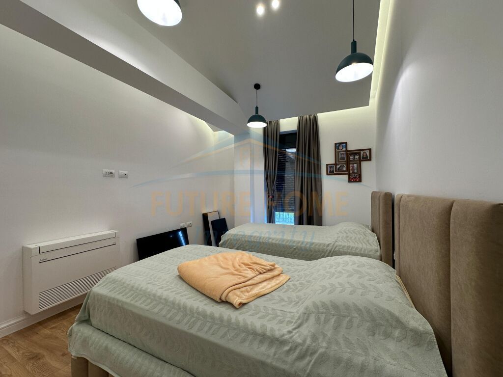 Affitto, Villa su 2 Piani, TEG, Tirana.