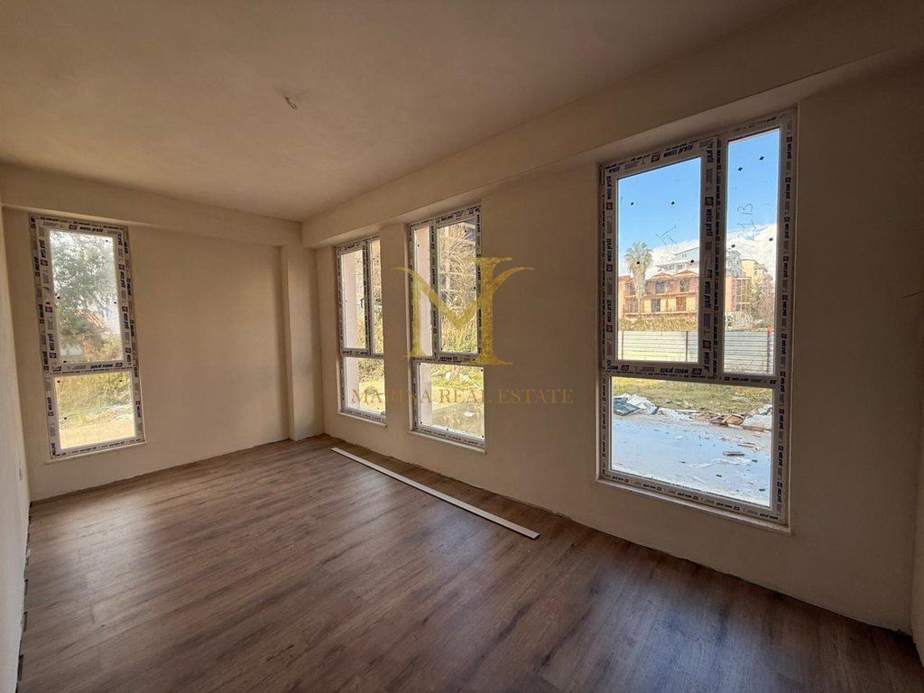 VENDESI APPARTAMENTO 1+1 A GOLEM MOLTO VICINO AL MARE!