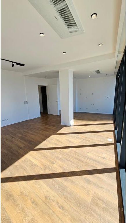 APARTMENT 2+1+2 WITH PARKING SPACE FOR RENT AT LAKE VIEW