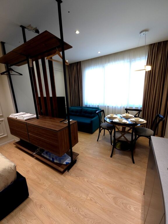 Rent 1+1 Bllok,Tirana