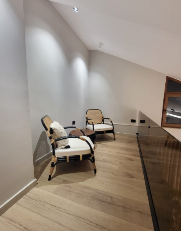 🏡 IN AFFITTO – DUPLEX 3+1+2 + POSTO AUTO | VICINO A Kodra e Diellit