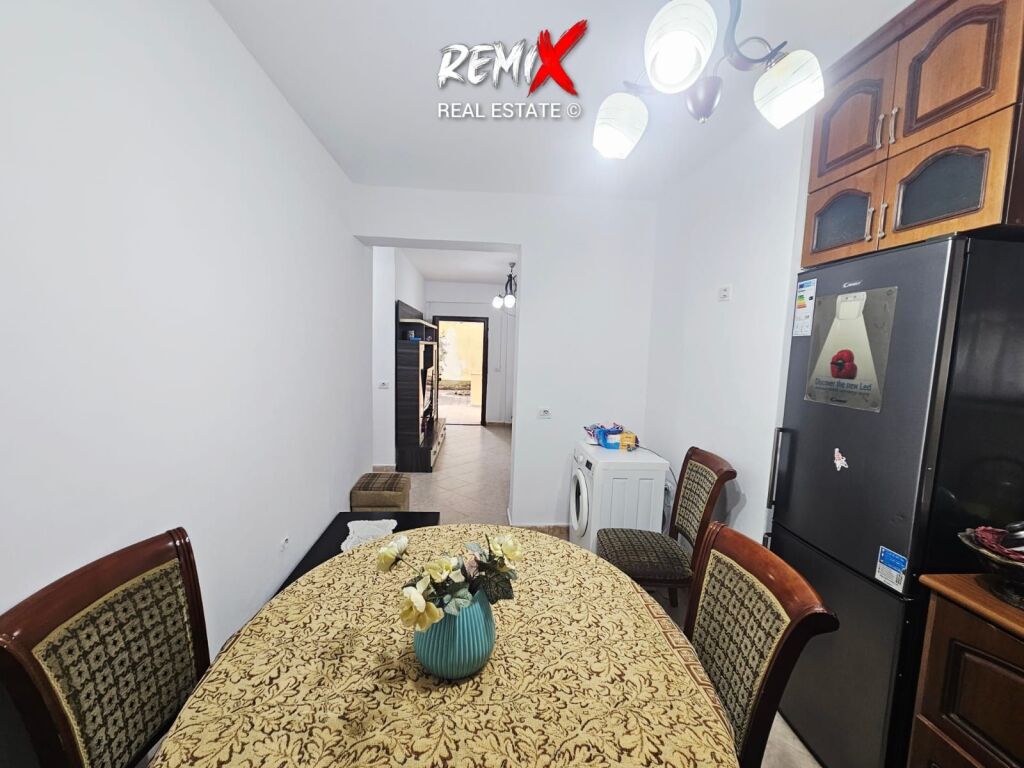 SHITET APARTAMENT 1+1 ME OBORR – SHKËMBI I KAVAJËS