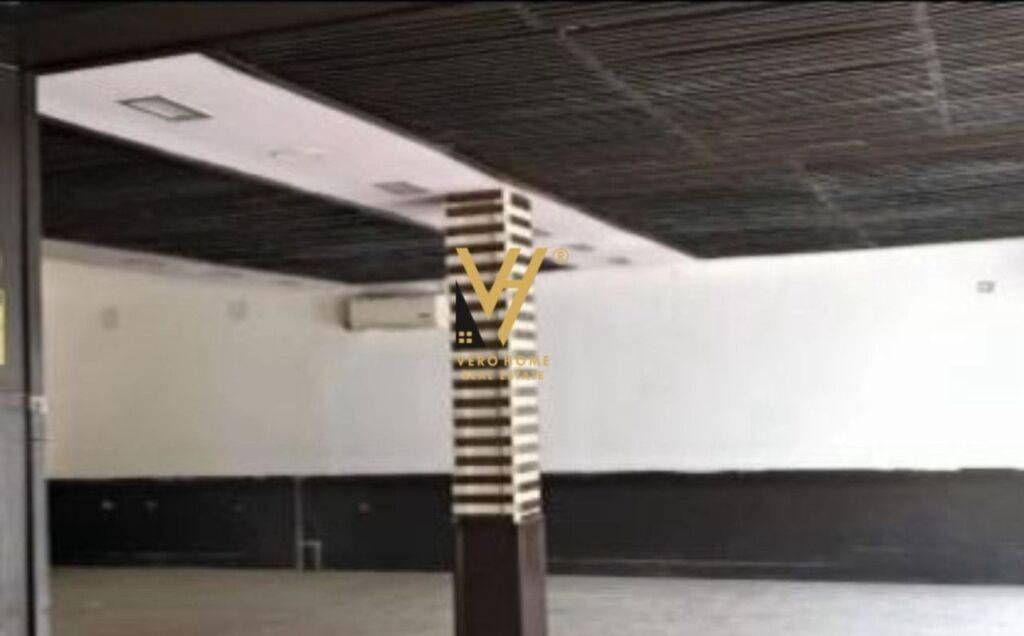 SHITET MAGAZINE 148 M2 NE ALI DEM 260.000 EURO