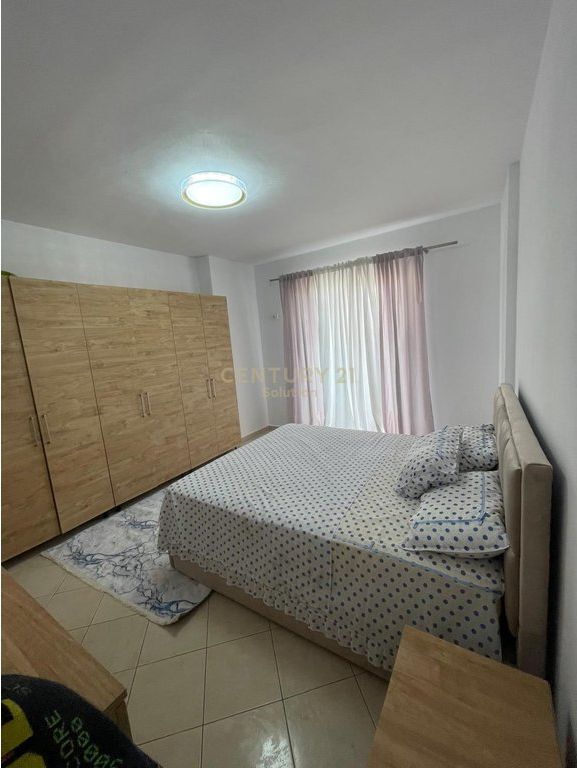 APARTAMENT 1+1 PER QIRA NE DURRES ME PAMJE NGA DETI !