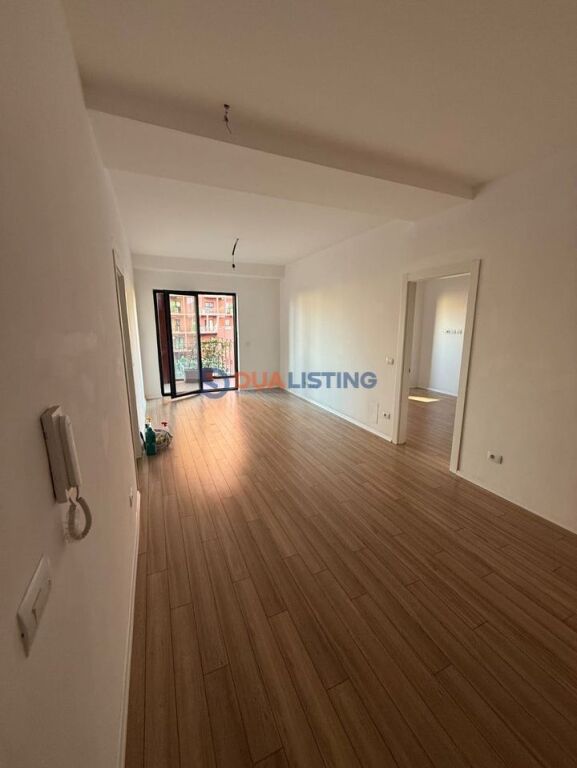 APPARTAMENTO IN AFFITTO, EDIFICIO GIARDINO VIA KAVAJES