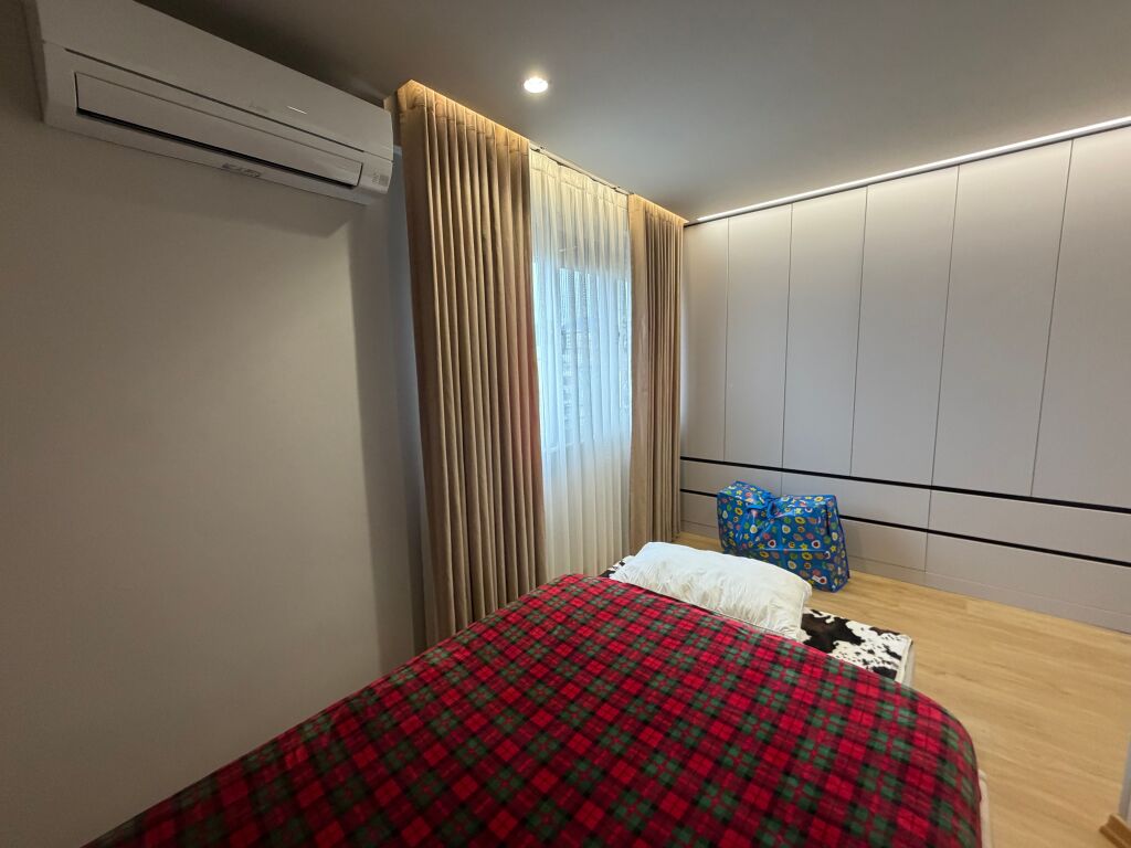 1+1,arredato vicino al forno Elenikon,stadio Dinamo,800 euro