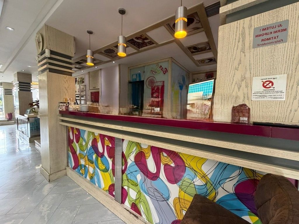 SHESIM AMBIENT KOMERCIAL TE PALLATI ME SHIGJETA! 270,000 €