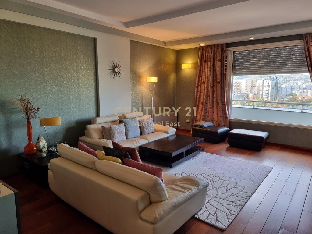 APARTMENT 2+1+2 FOR RENT NEAR DINAMO STADIUM