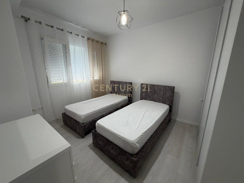 JEPET APARTAMENT 2+1+POST PARKIMI ME QIRA TEK " RIVER REZIDENCE " NE ASTIR !!!