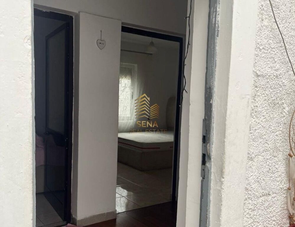 Rent, Private Entrance,1+1,Brryli,30,000 Leke /Month