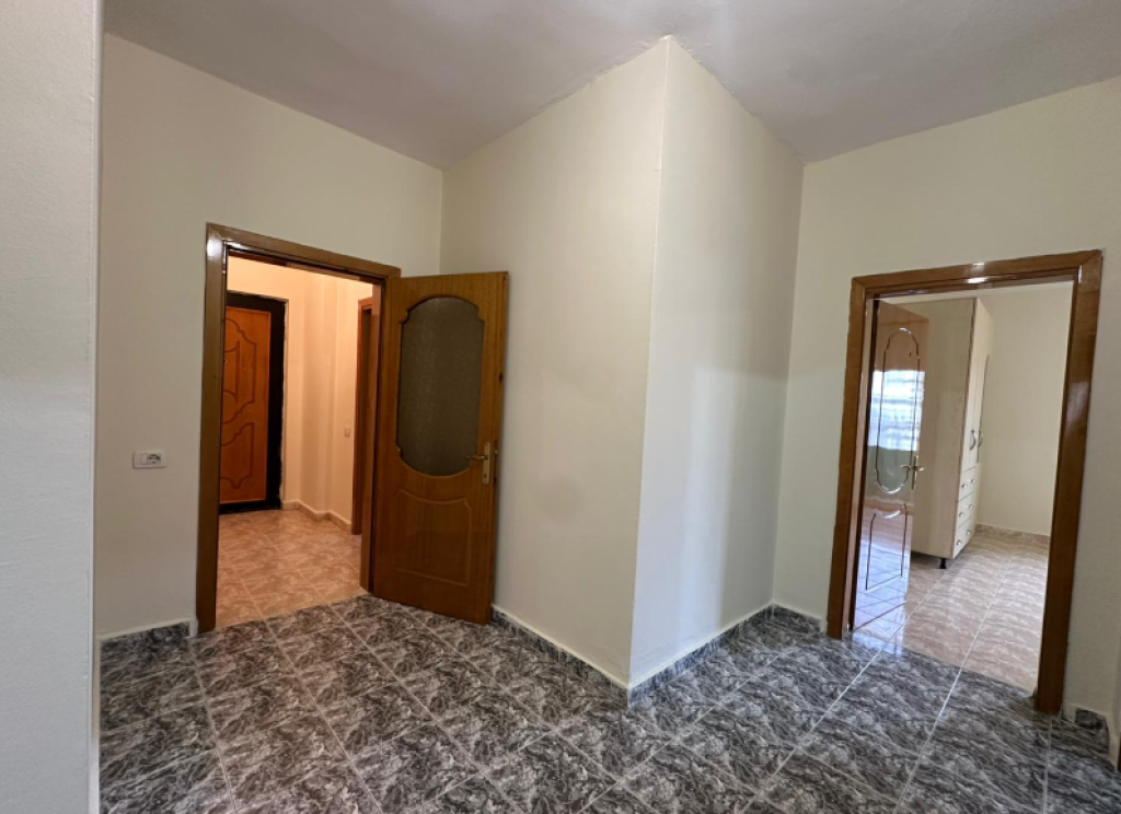 🏢 Affittasi Appartamento 3+1+2 – Comune di Parigi | Kristal Center