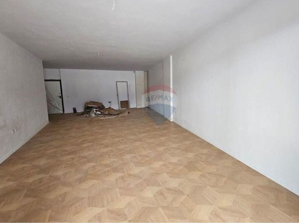 Appartamento - In Vendita - Via 5 Maji, Tirana(ID: 530181101-278)