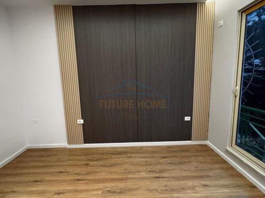 Shitet , Apartament 2+1 Unaza e Re, Tirane