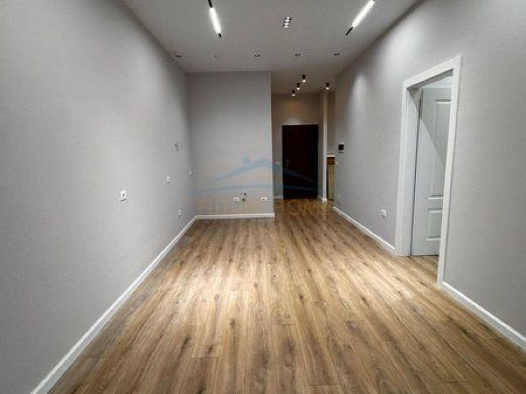 Shitet , Apartament 2+1 Unaza e Re, Tirane