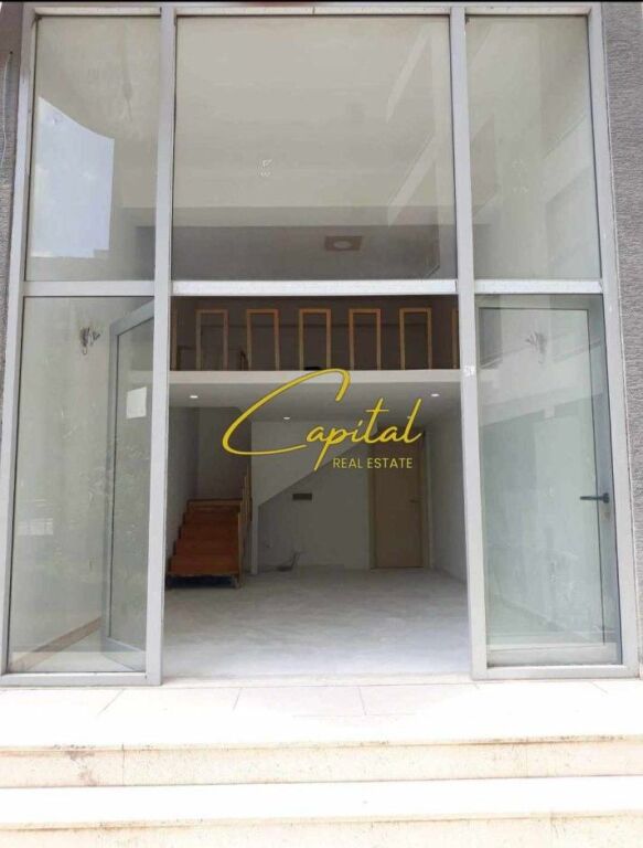 AMBIENT BIZNESI ME QIRA 40 M2 ASTIR 15.000 LEKE