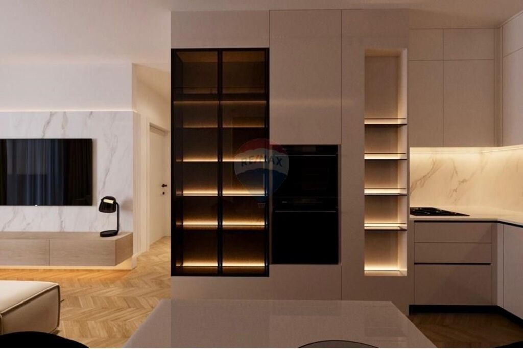 Apartament + Parkimi- Për Shitje - Univers City