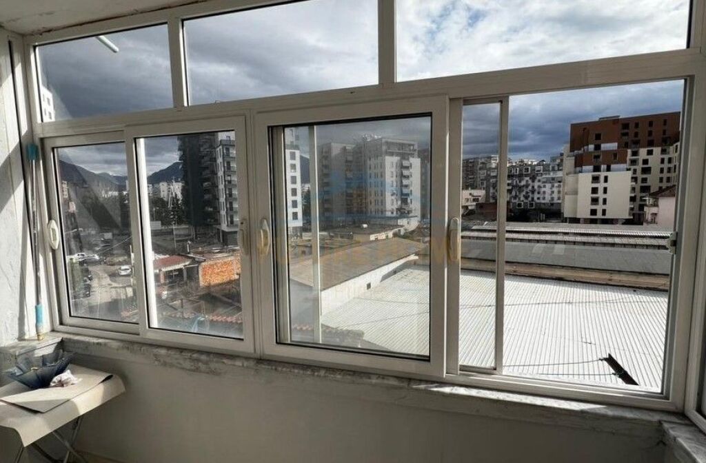Qera Apartament 2+1 Laprake