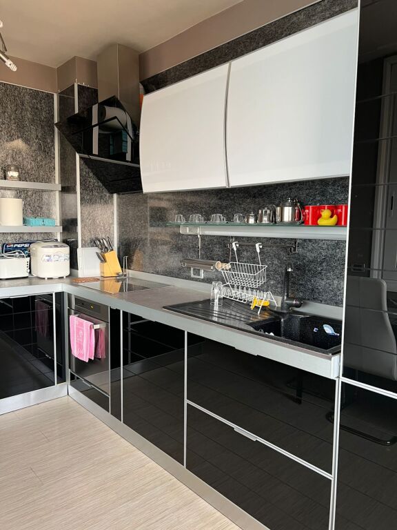 Apartment for rent – Former Exhibition, Tirana