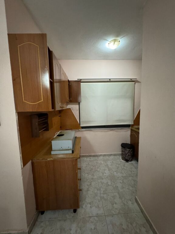 SHITET APARTAMENT 2+1 RRUGA E DIBRES 180.000 EURO