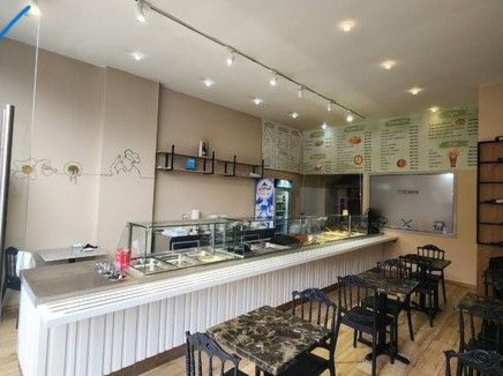 Shitet, Biznesi "Restorant", Kompleksi Delijorgji, Tirane