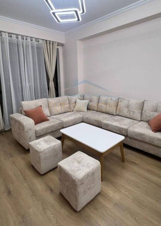 Affitto, Appartamento 2+1+POSTO AUTO, Anello Nuovo, Tirana