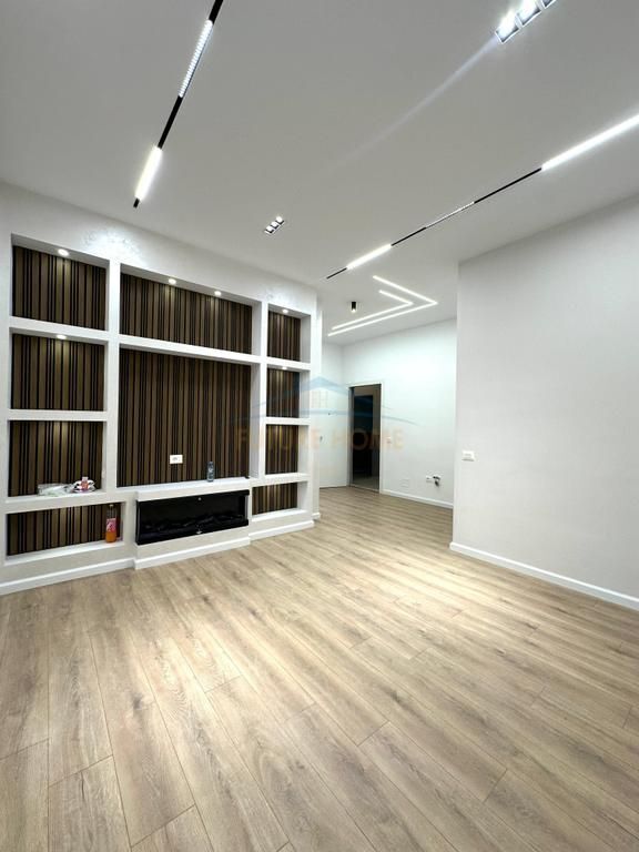 In vendita, Appartamento 1+1 Nuovo Anello, Tirana