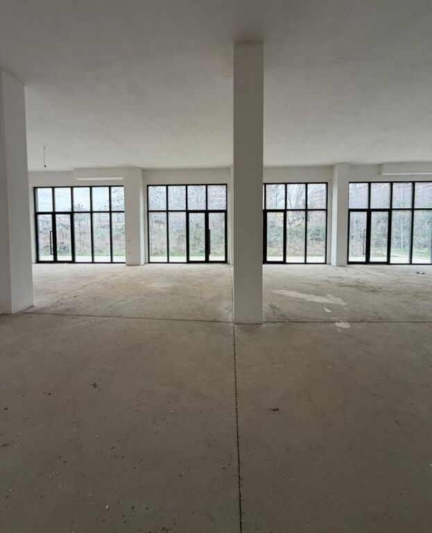 📌 Esclusivo | Locale Commerciale in Affitto – Green City, Nuovo Anello