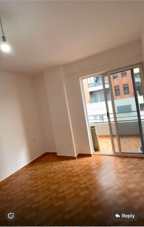 1+1, parzialmente arredato, presso l'hotel Rolandi, Astir, 400 mila lek