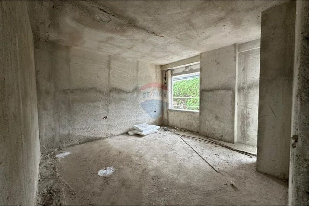 Apartament - Për Shitje - Mali i Robit, Durrës 108,000 €